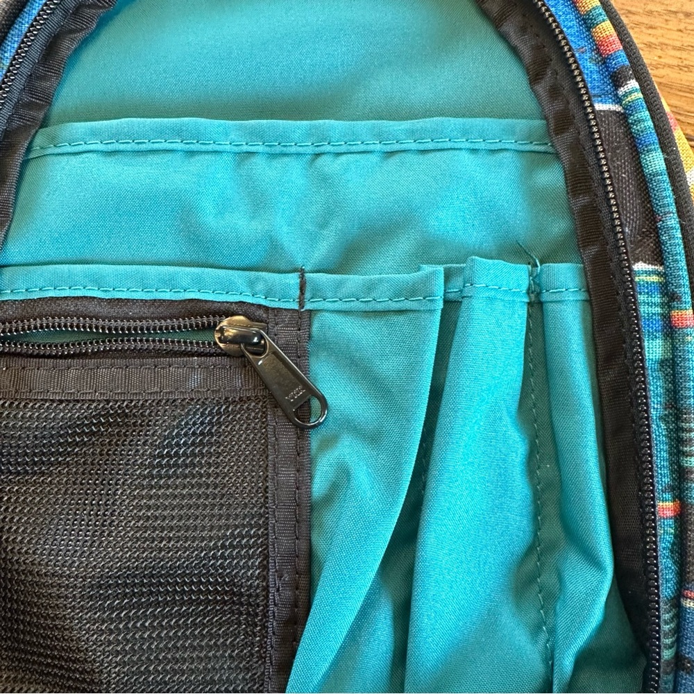 SOLD - Dakine Cosmo 6.5L Mini Backpack EUC - Picture 8 of 14